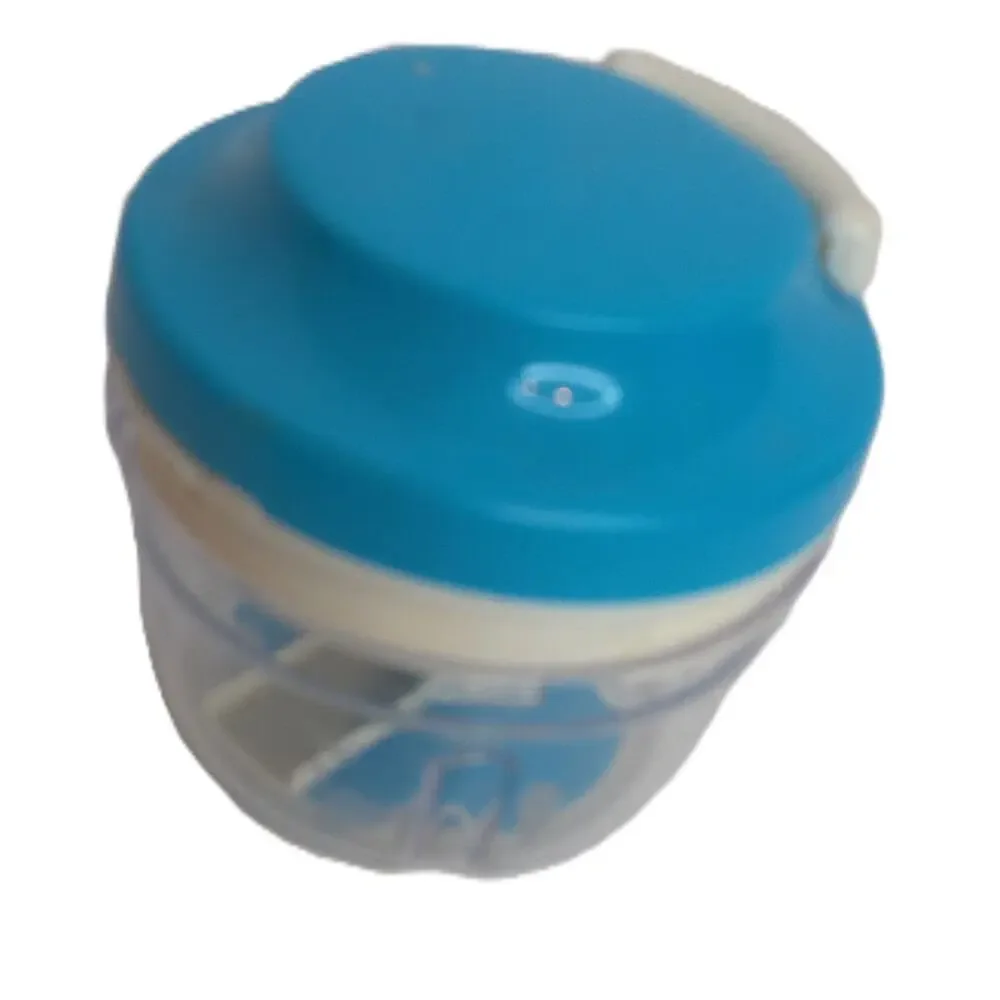 Tupperware Chop N Prep Chef Mini Manual Food Chopper Blue Clear